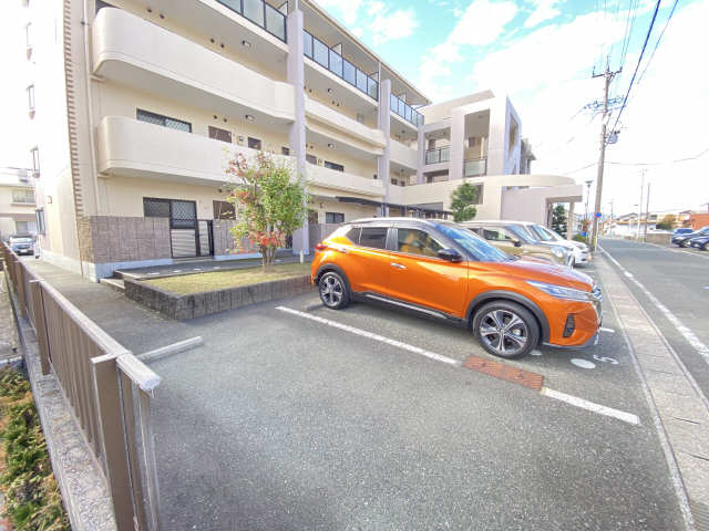 諏訪ステージ 4階 駐車場