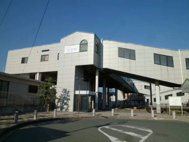 名鉄線伊奈駅