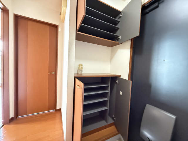 シューズBOX