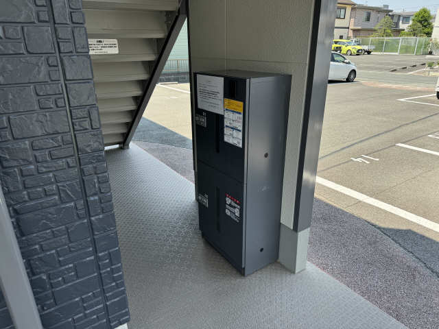 宅配ボックス