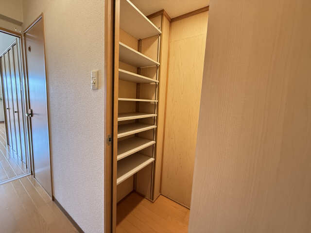シューズBOX