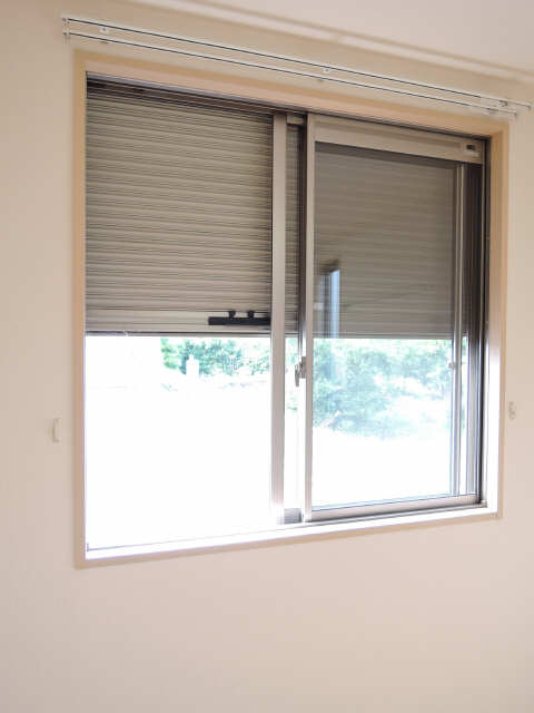 シャッター雨戸