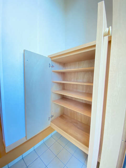 シューズBOX