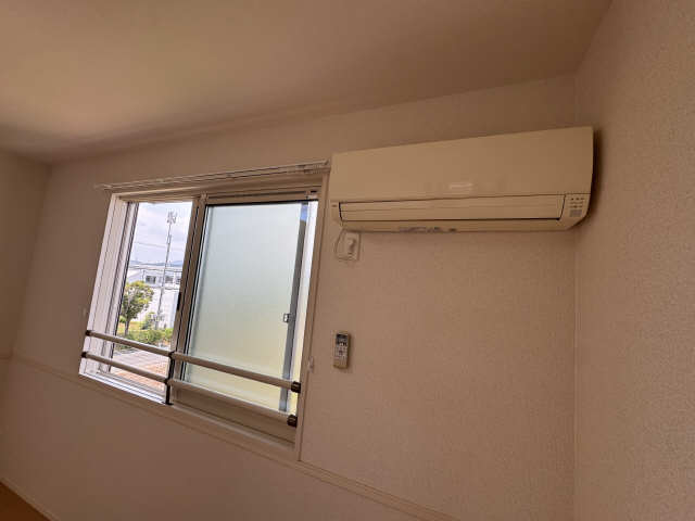 エアコン3基目