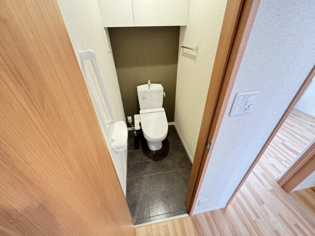 ラサーナ桂 3階 WC