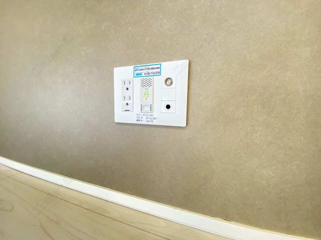 インターネット無料Wi-Fi