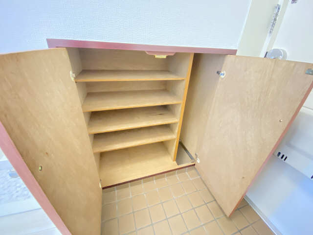 シューズBOX
