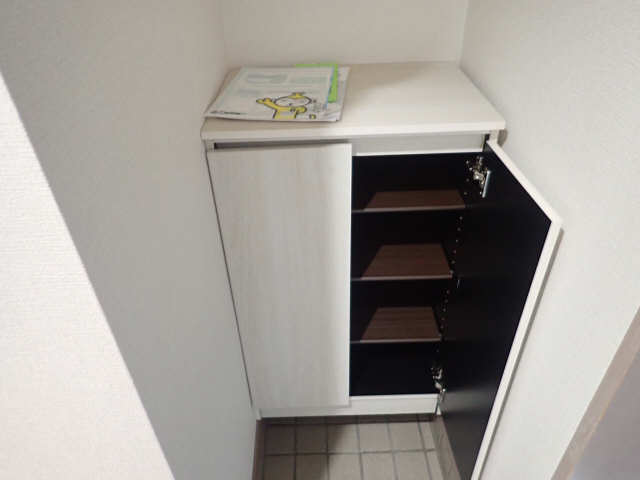 シューズBOX