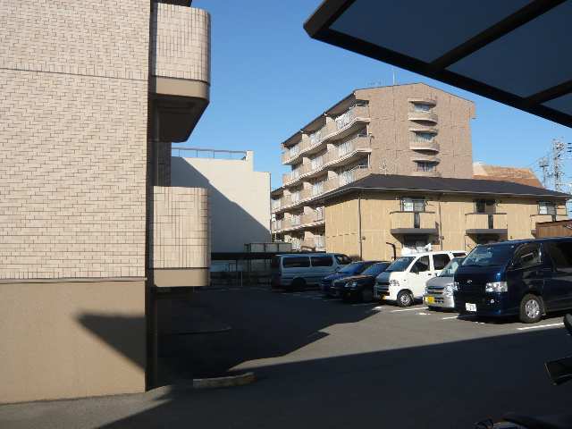 敷地内駐車場