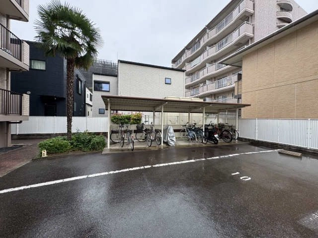 駐輪  場