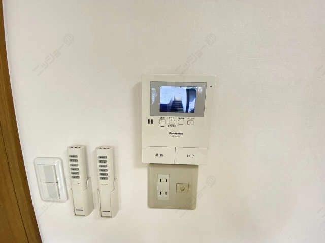 モニター付きインターホン