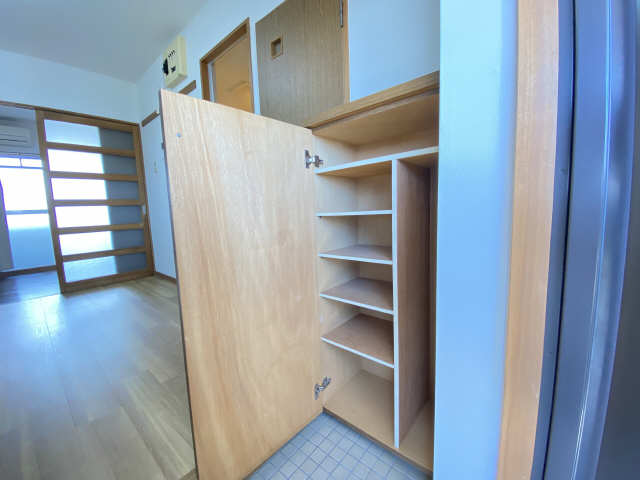 シューズBOX
