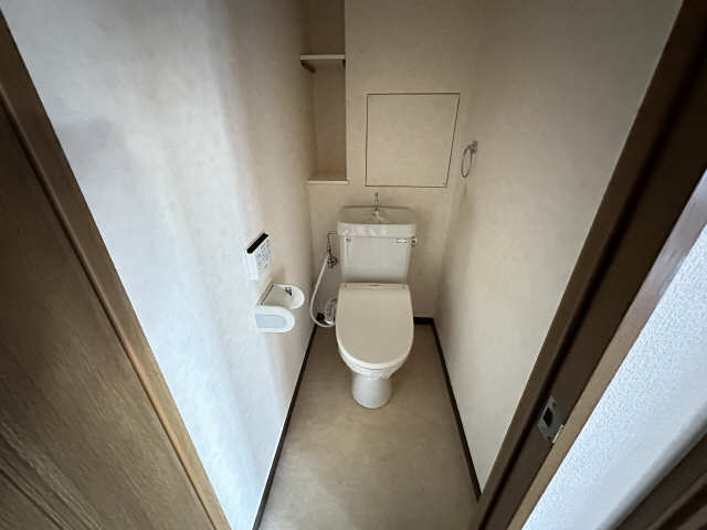 ファヴォール白壁 2階 WC