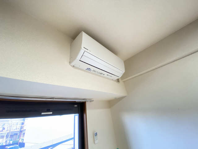 エアコン