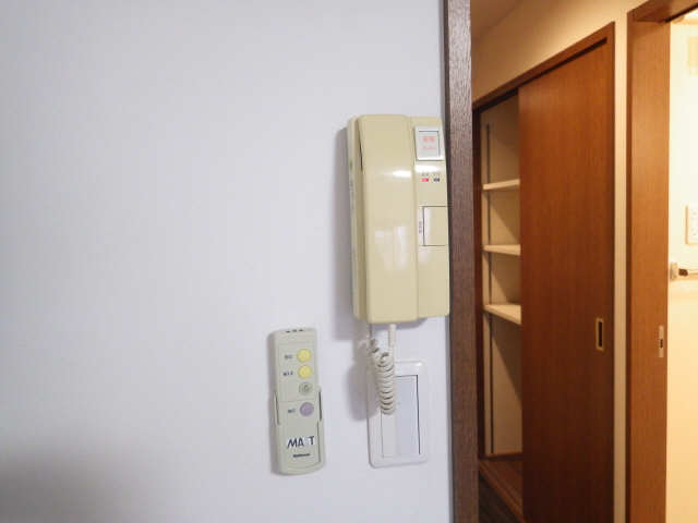 インターホン