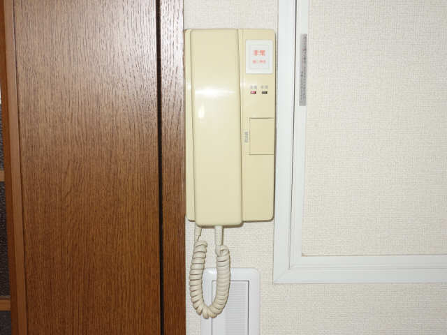 インターホン