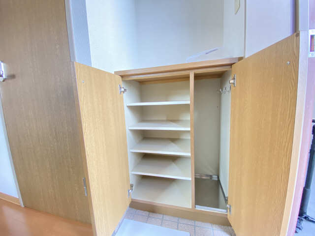 シューズBOX