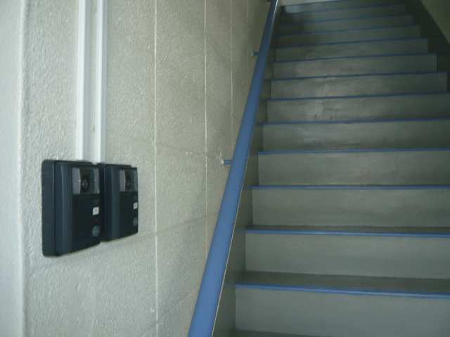 階段下ﾓﾆﾀｰ付ｲﾝﾀｰﾎﾝ