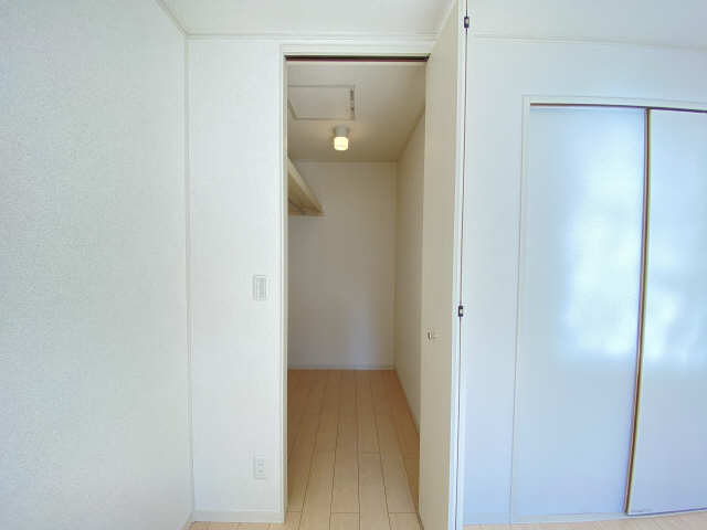 ウォークインクローゼット
