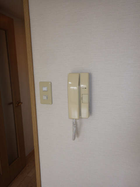 インターホン