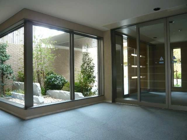 共通・ｴﾝﾄﾗﾝｽﾎｰﾙ