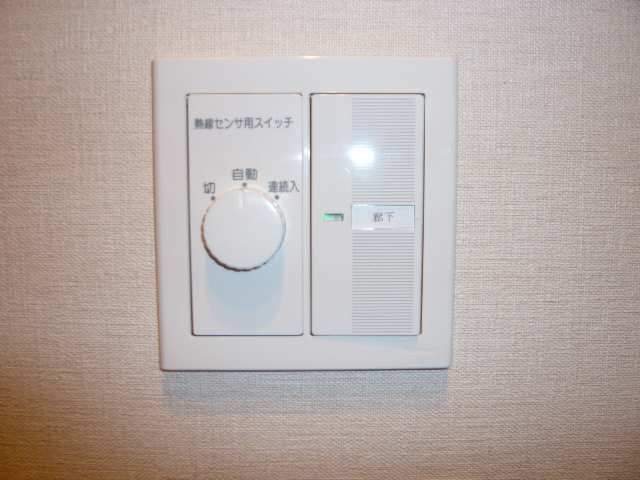 玄関内ｾﾝｻ��ｰ照明