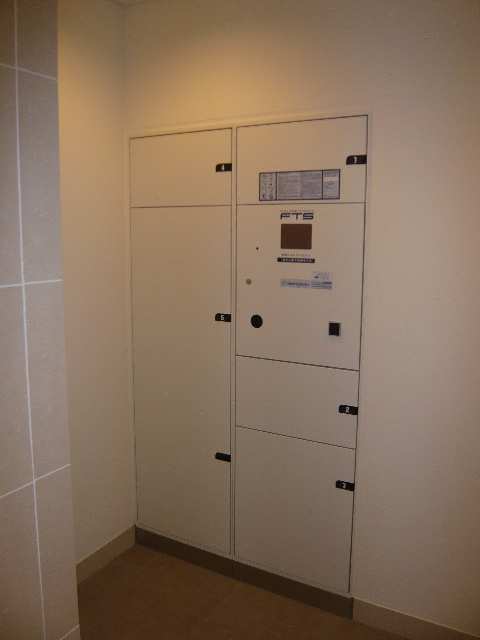 宅配BOX