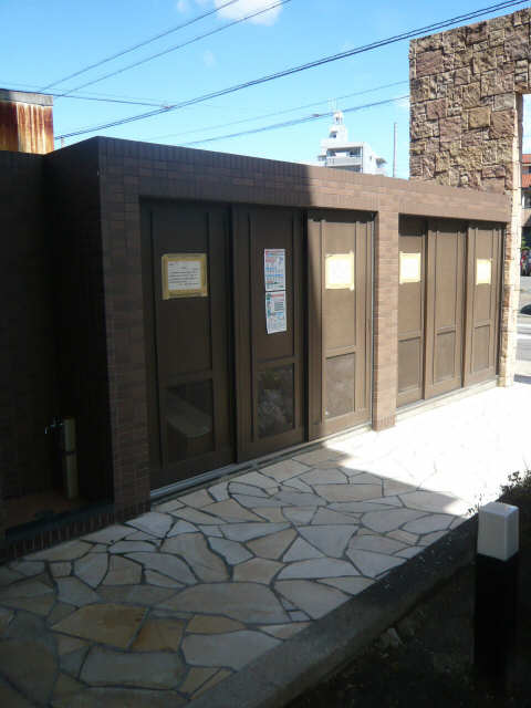 ゴミ置き場