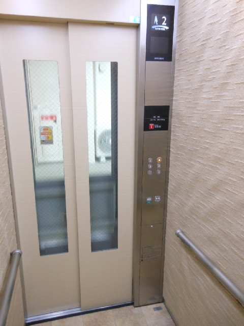 エレベーター