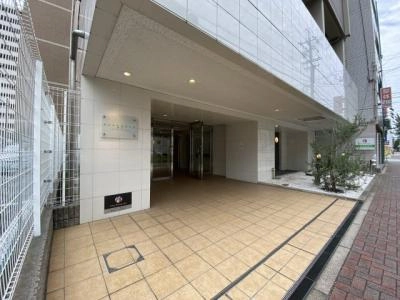 エントラン  ス