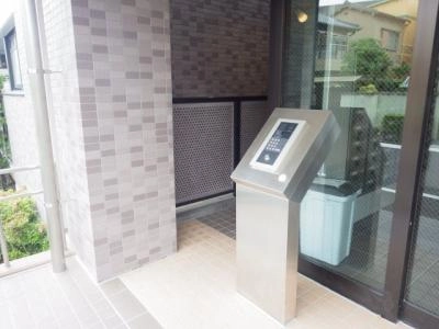 セキュリ  ティ