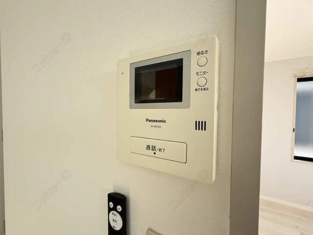 モニター付きインターホン
