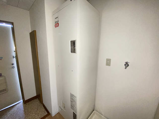 電気温水器