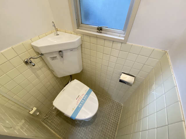 マイン　シュロス 2階 WC