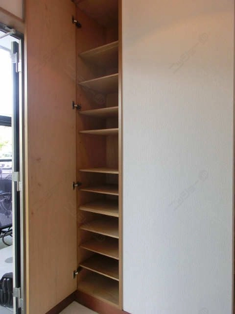 シューズボックス