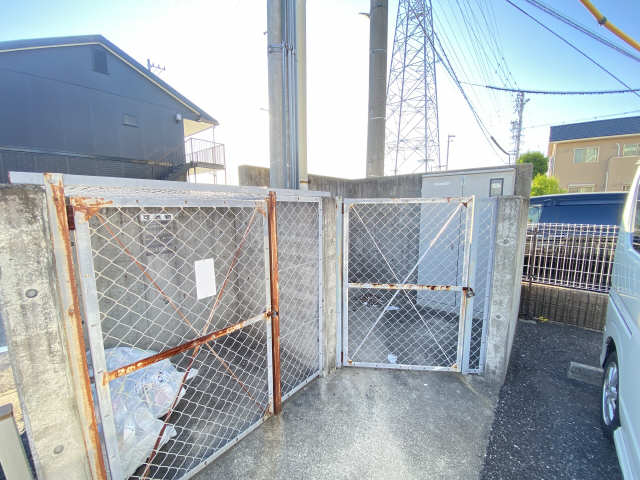 ゴミ捨て場