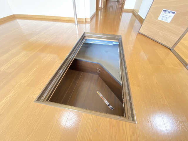 床下収納