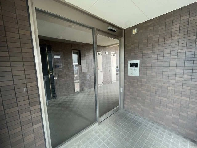 エンントランス