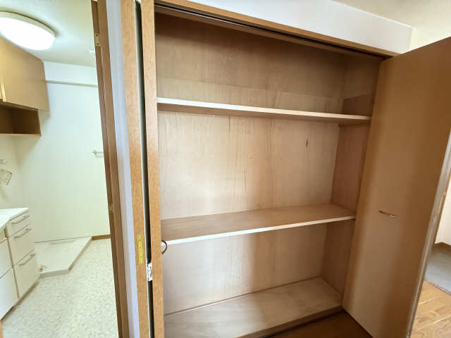 廊下収納