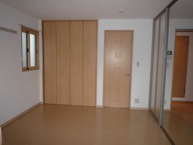 洋室（同型モデル）