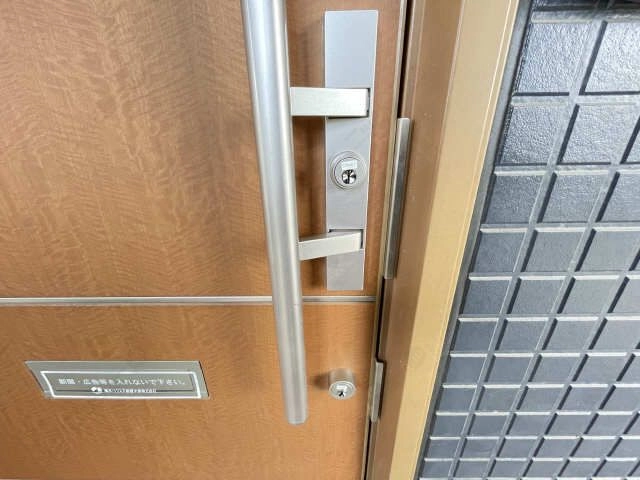 玄関２ロック