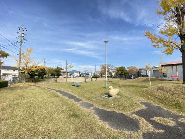 東八鳥公園