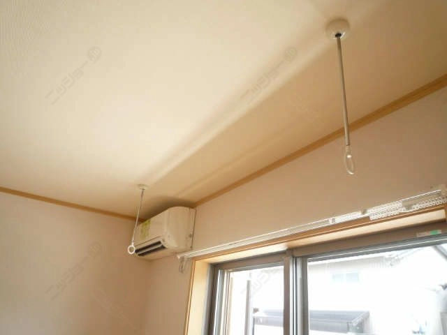室内物干しフック