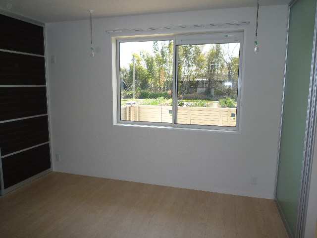 洋室（リビング隣）