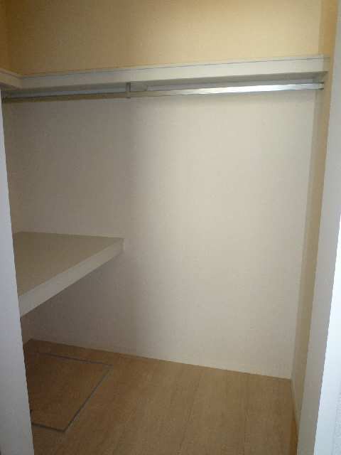 ｳｫｰｸｲﾝｸﾛｰｾﾞｯﾄ