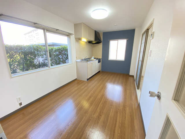 ダイニング（同型モデル）