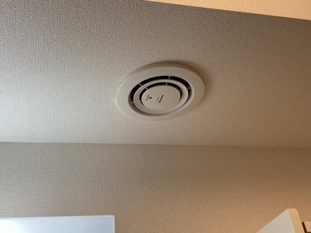 ナノイー発生器