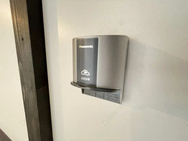 ガレージ内コンセント