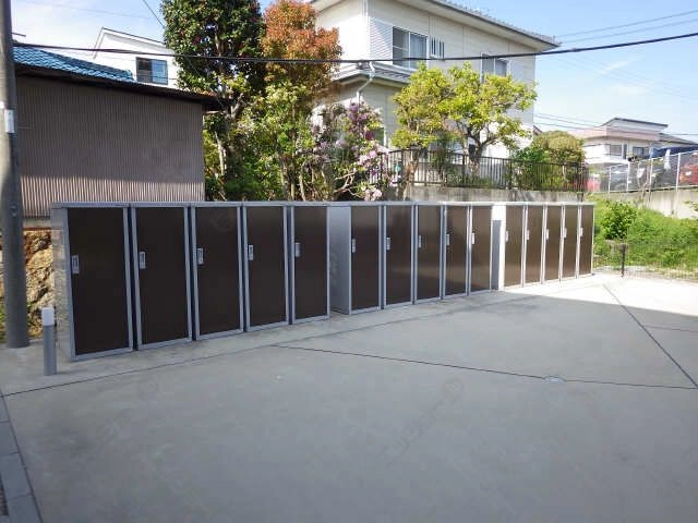 ストッカー
