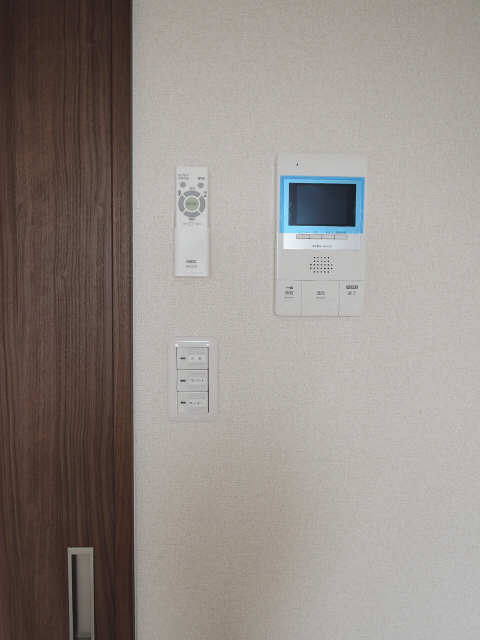 モニター付きインターホン